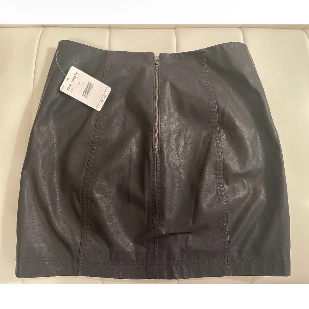 Free People Faux Leather Skirt Size 12 - Picture 2 of 2